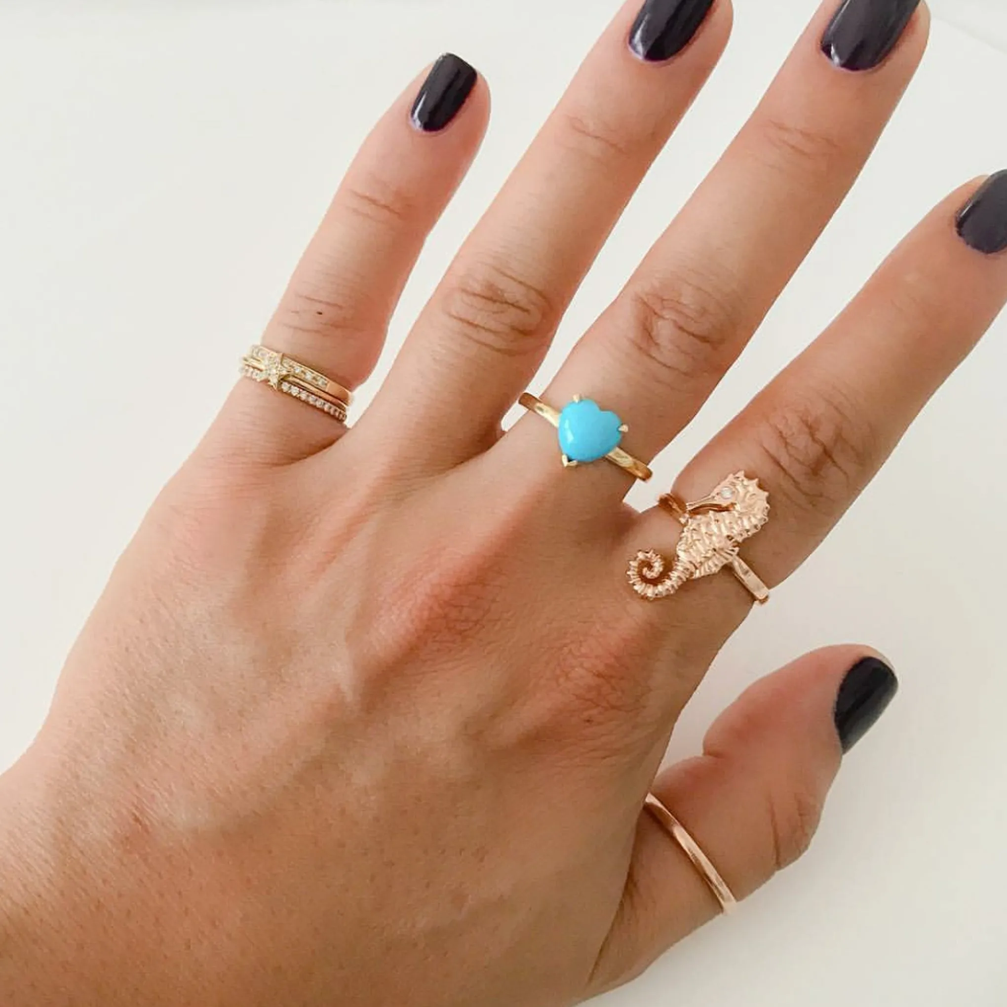 14K Gold Large Size Seahorse Ring with Diamond Eye