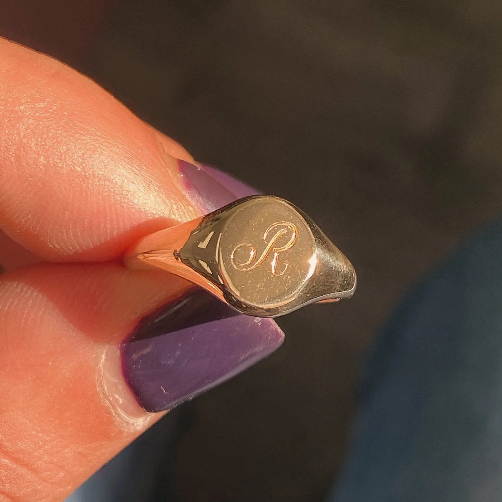 14K Gold Oval Signet Ring ~ Small Size