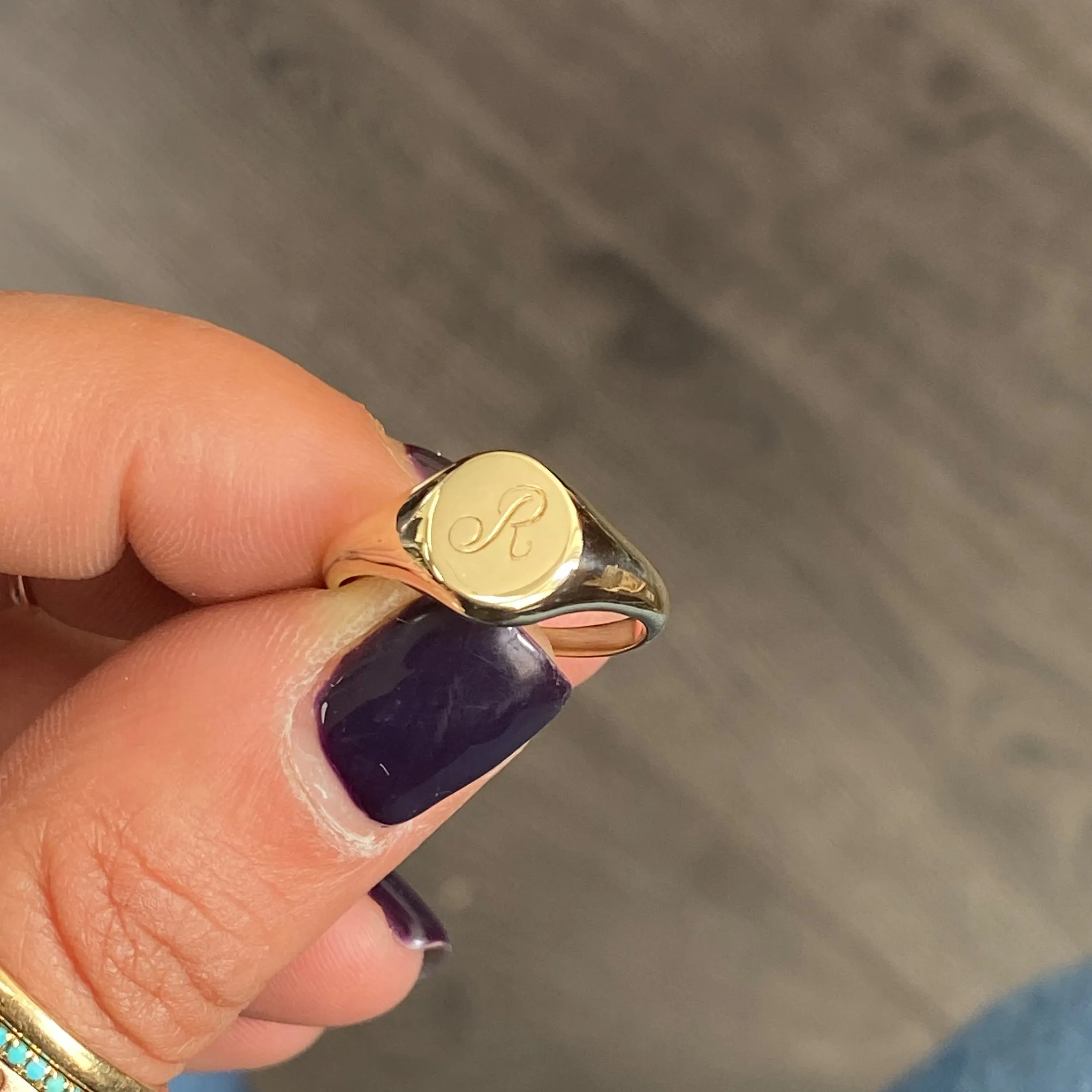 14K Gold Oval Signet Ring ~ Small Size
