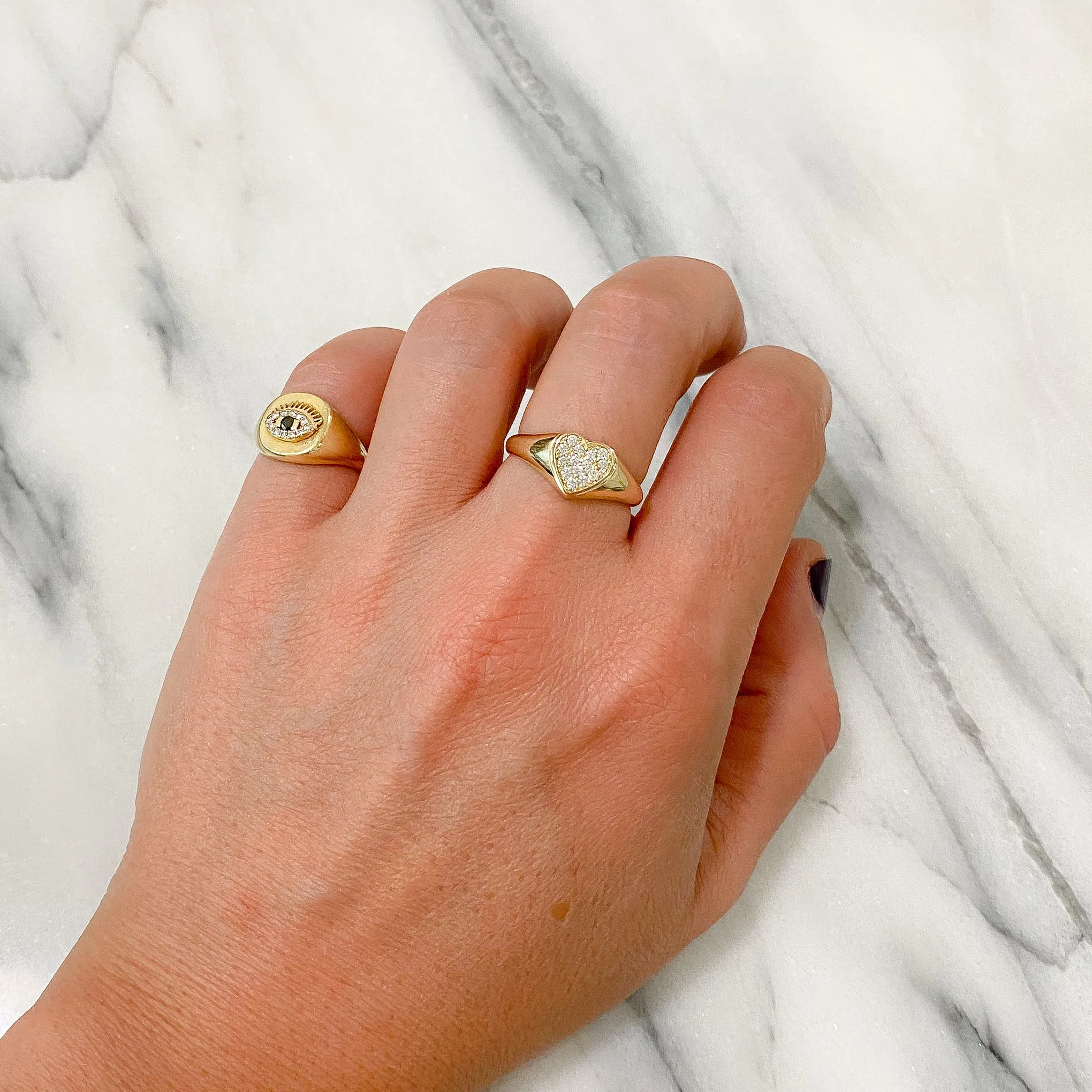 14K Gold Pavé Diamond Heart Signet Ring