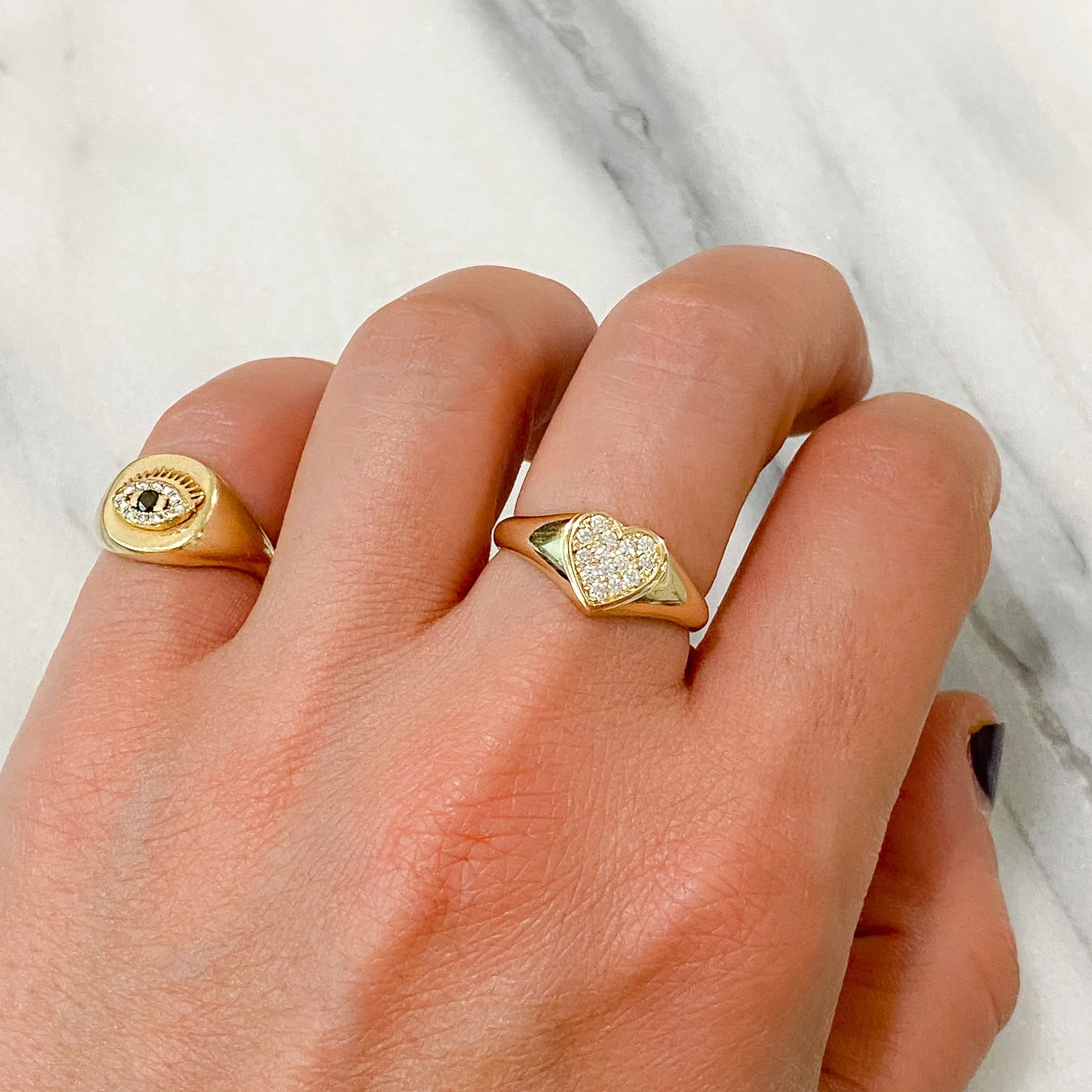 14K Gold Pavé Diamond Heart Signet Ring