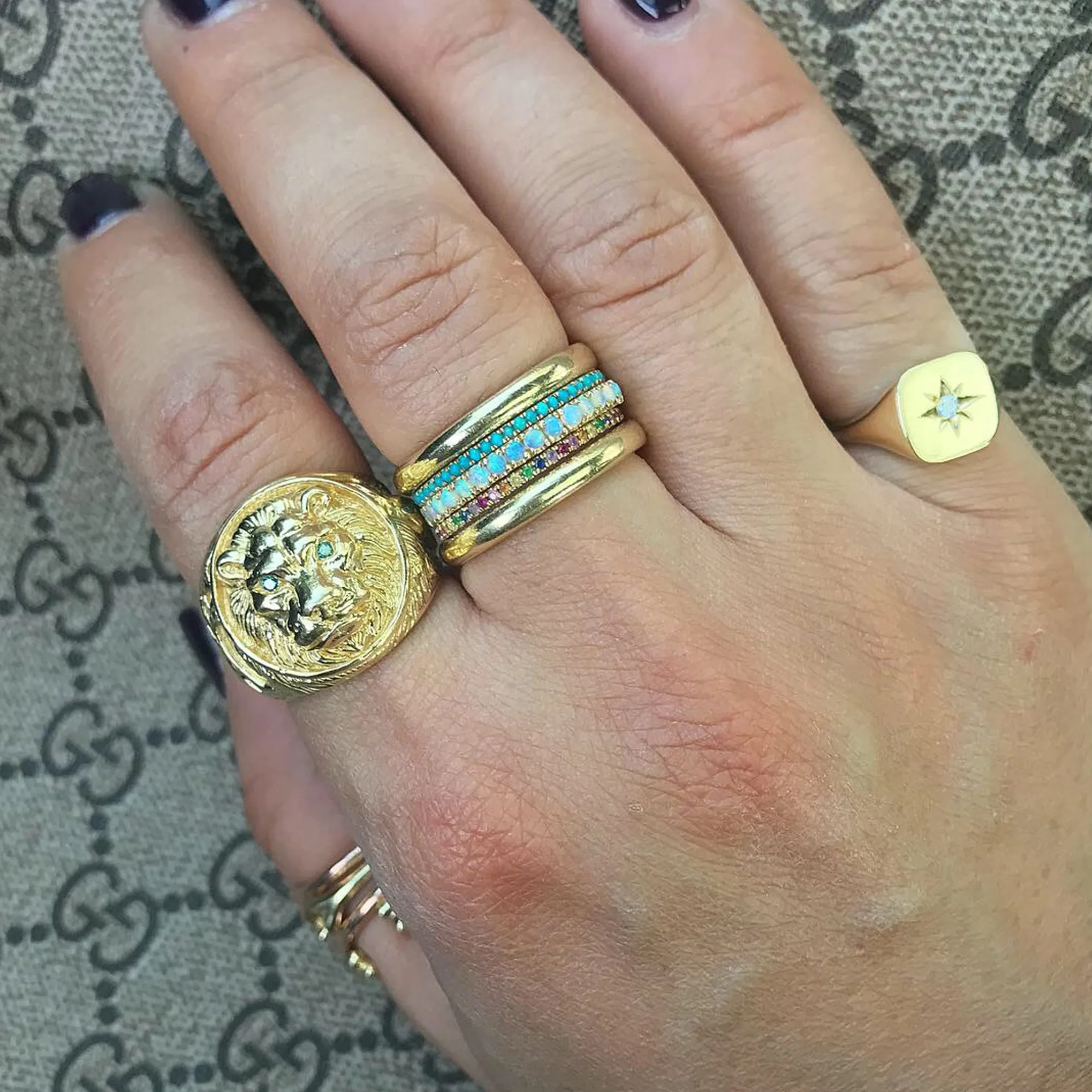 14K Gold Star Set Diamond Square Signet Ring