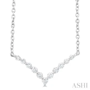 1/8 ctw Chevron Round Cut Diamond Petite Necklace in 14K White Gold