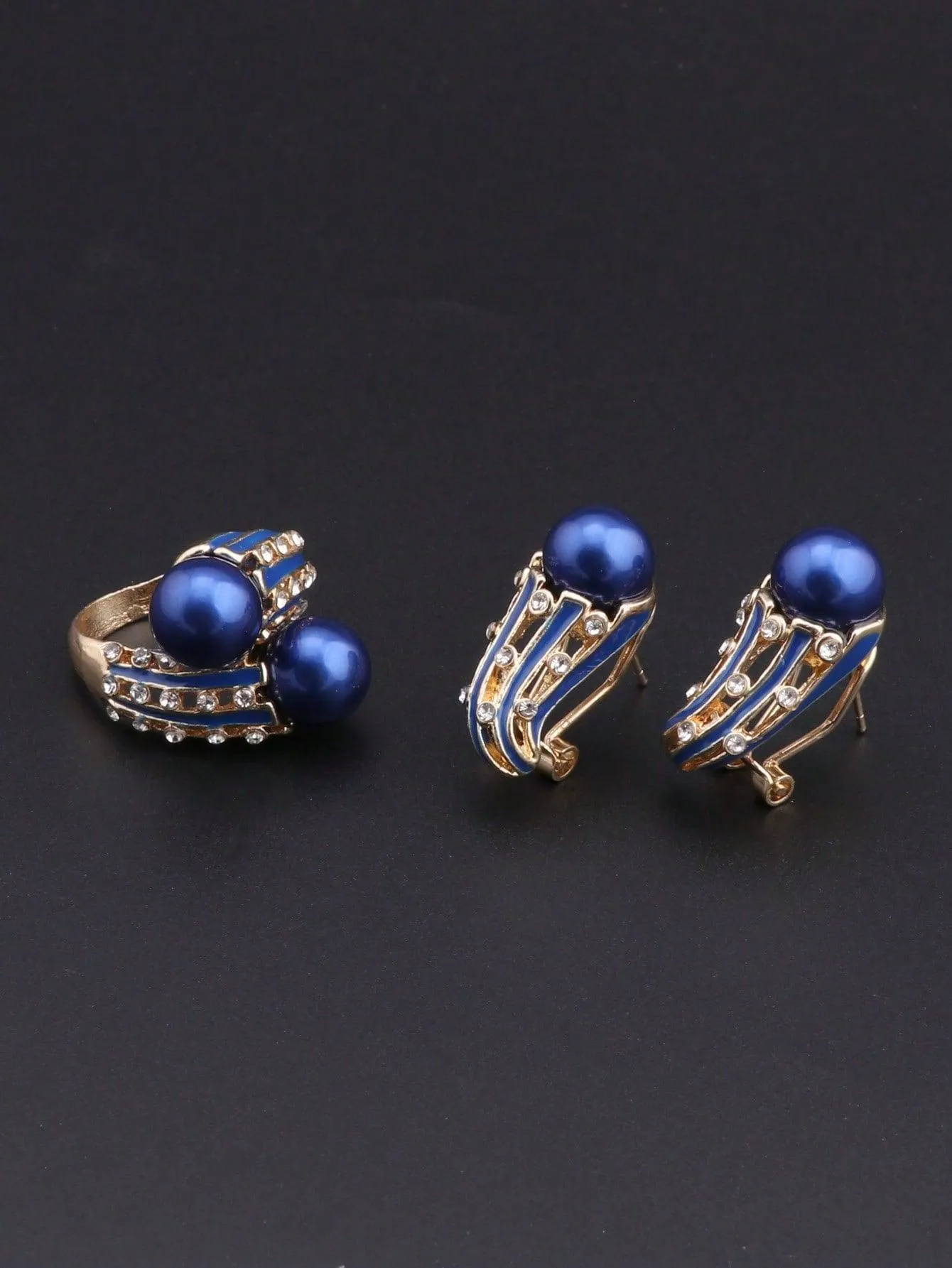 1set Simple Golden Plated Crystal