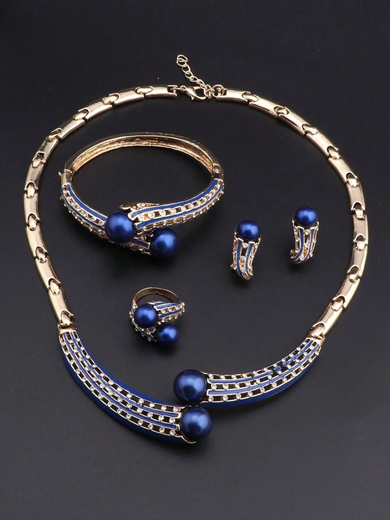 1set Simple Golden Plated Crystal