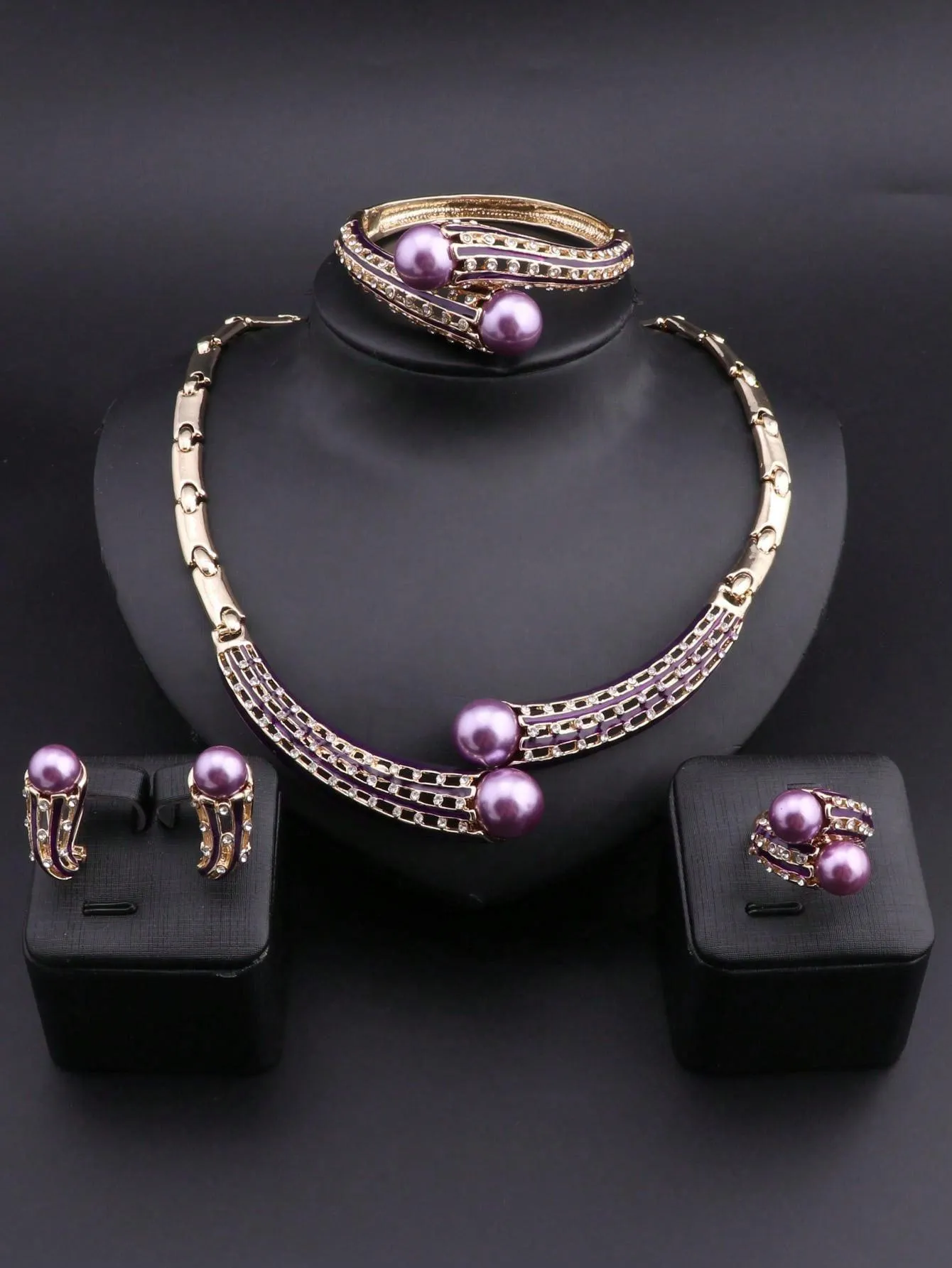 1set Simple Golden Plated Crystal