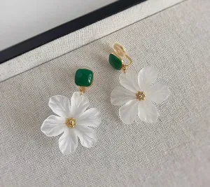 Acrylic Flower Lightweight Clip On Earrings