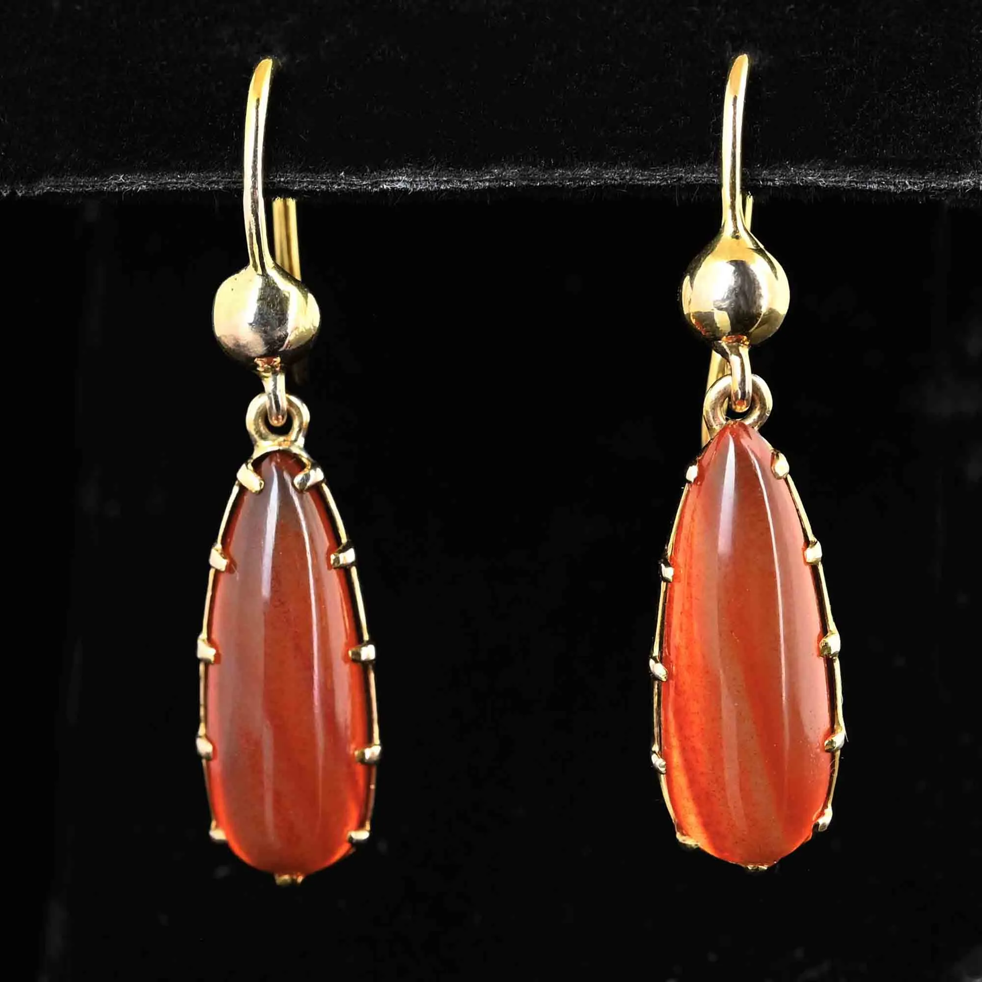 Antique Victorian 10K Gold Cabochon Carnelian Earrings