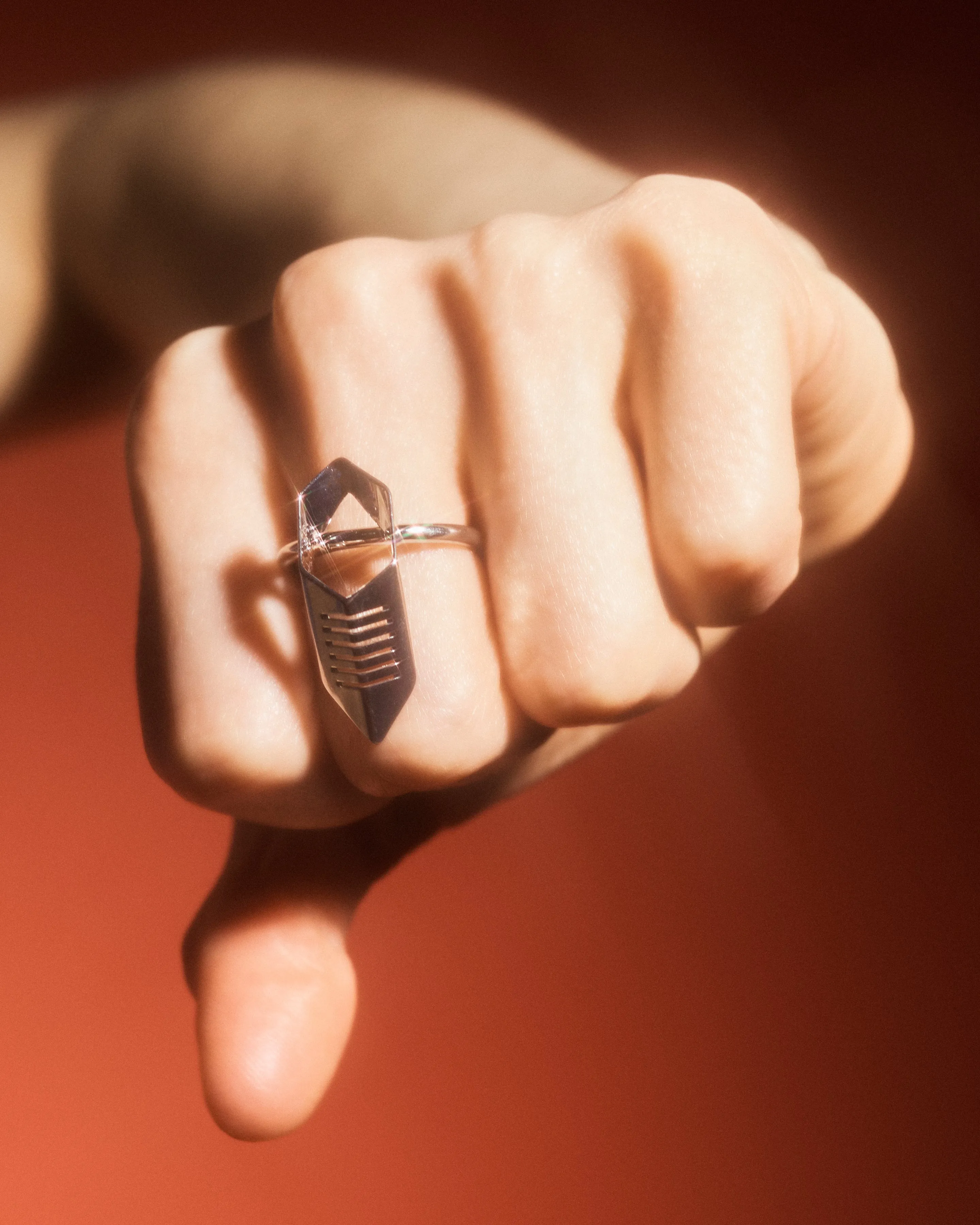 ASH CLAW RING