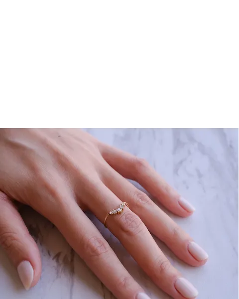 Ballerina Queen Ring