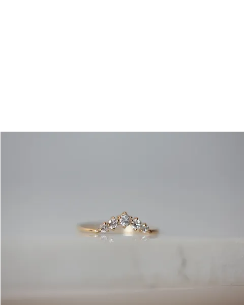 Ballerina Queen Ring