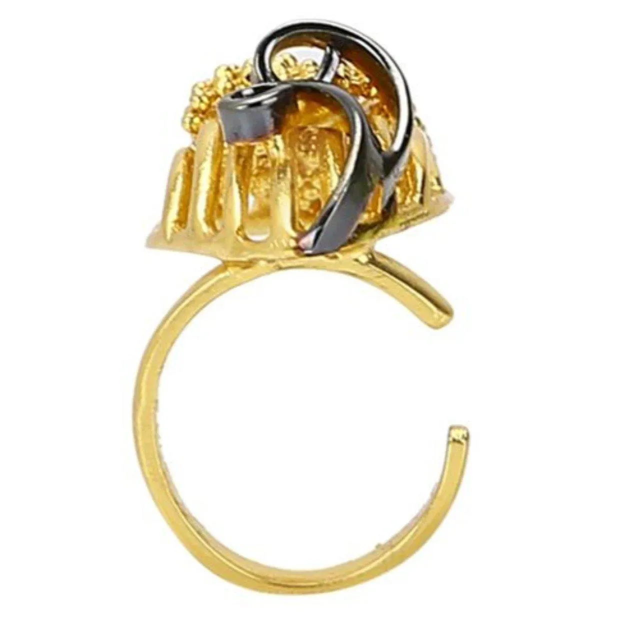 BAROQUE NAIL RING