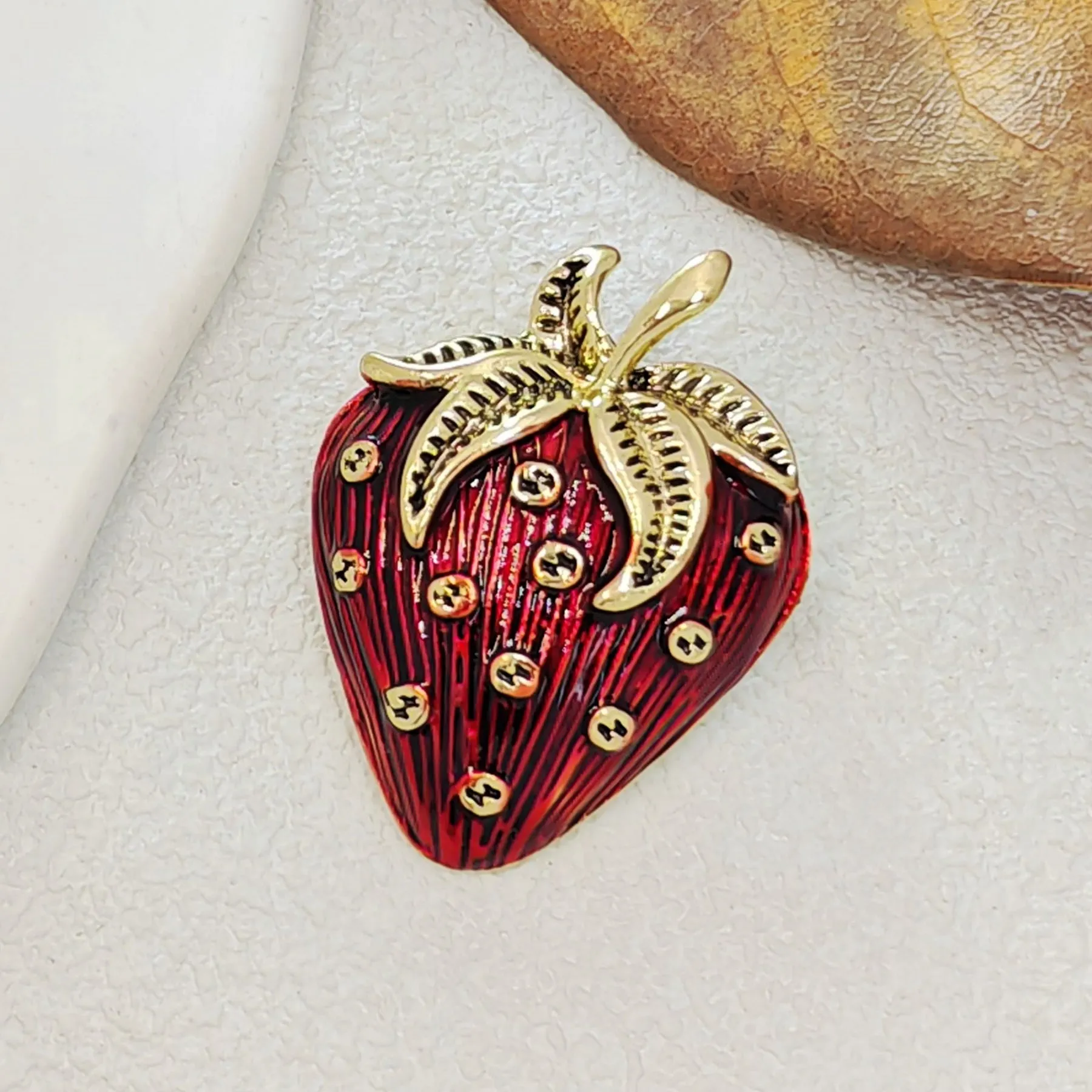 Charming Gold - toned Strawberry - shaped Enamel Brooch