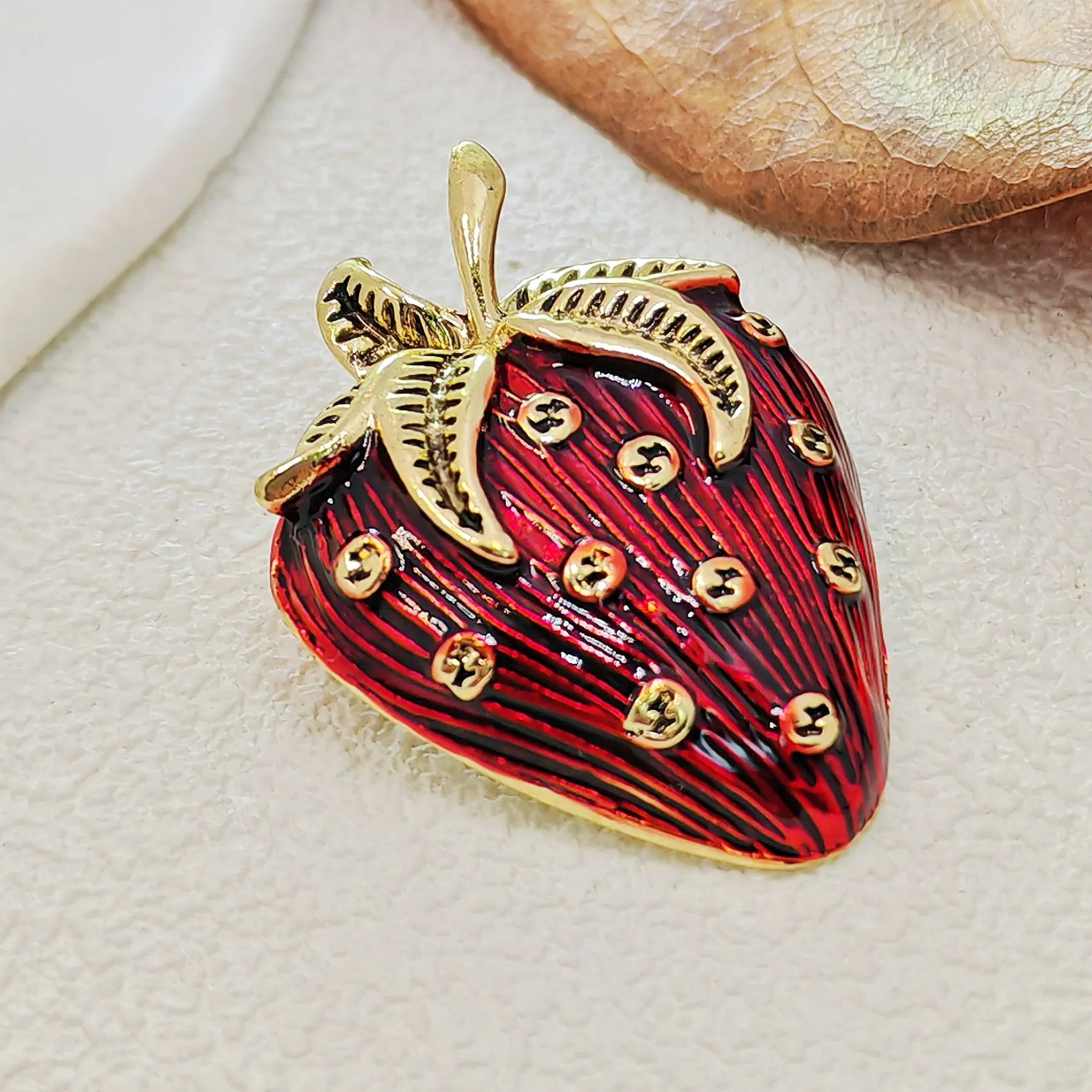 Charming Gold - toned Strawberry - shaped Enamel Brooch