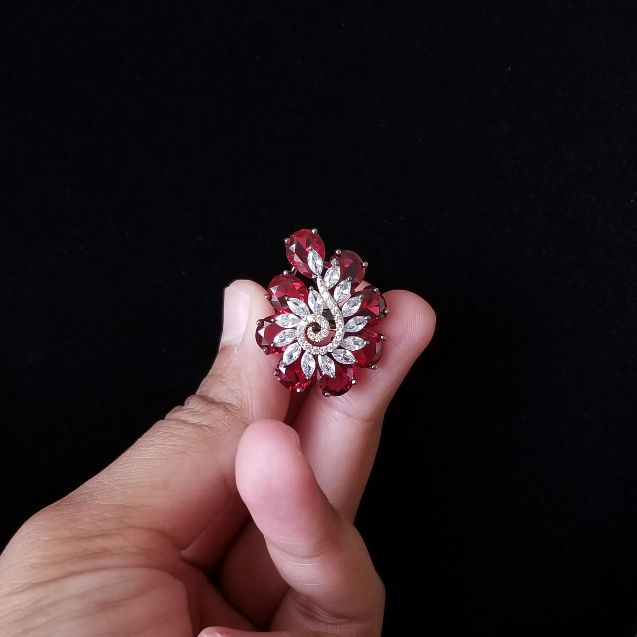 Cz Classic Ring With Black Rose Plating GL31