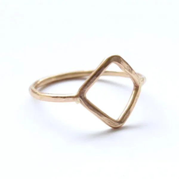 Diamond ring