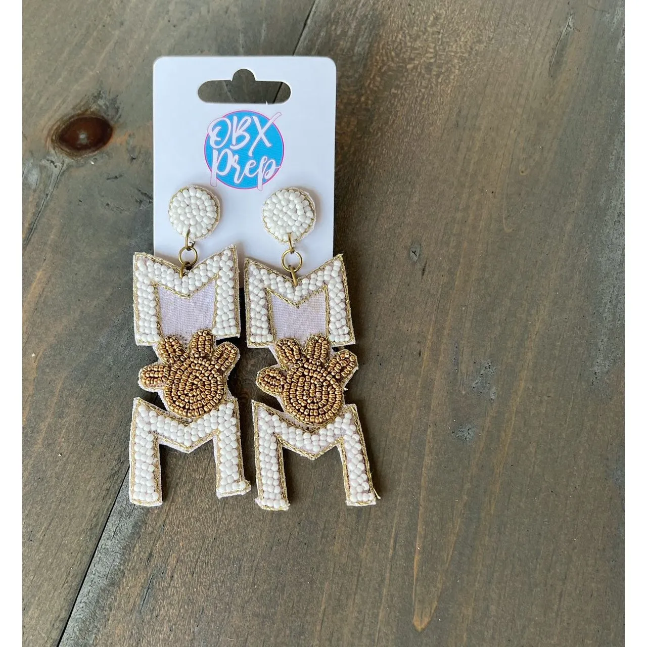 Dog Mom Paw Seed Beaded Drop Earrings