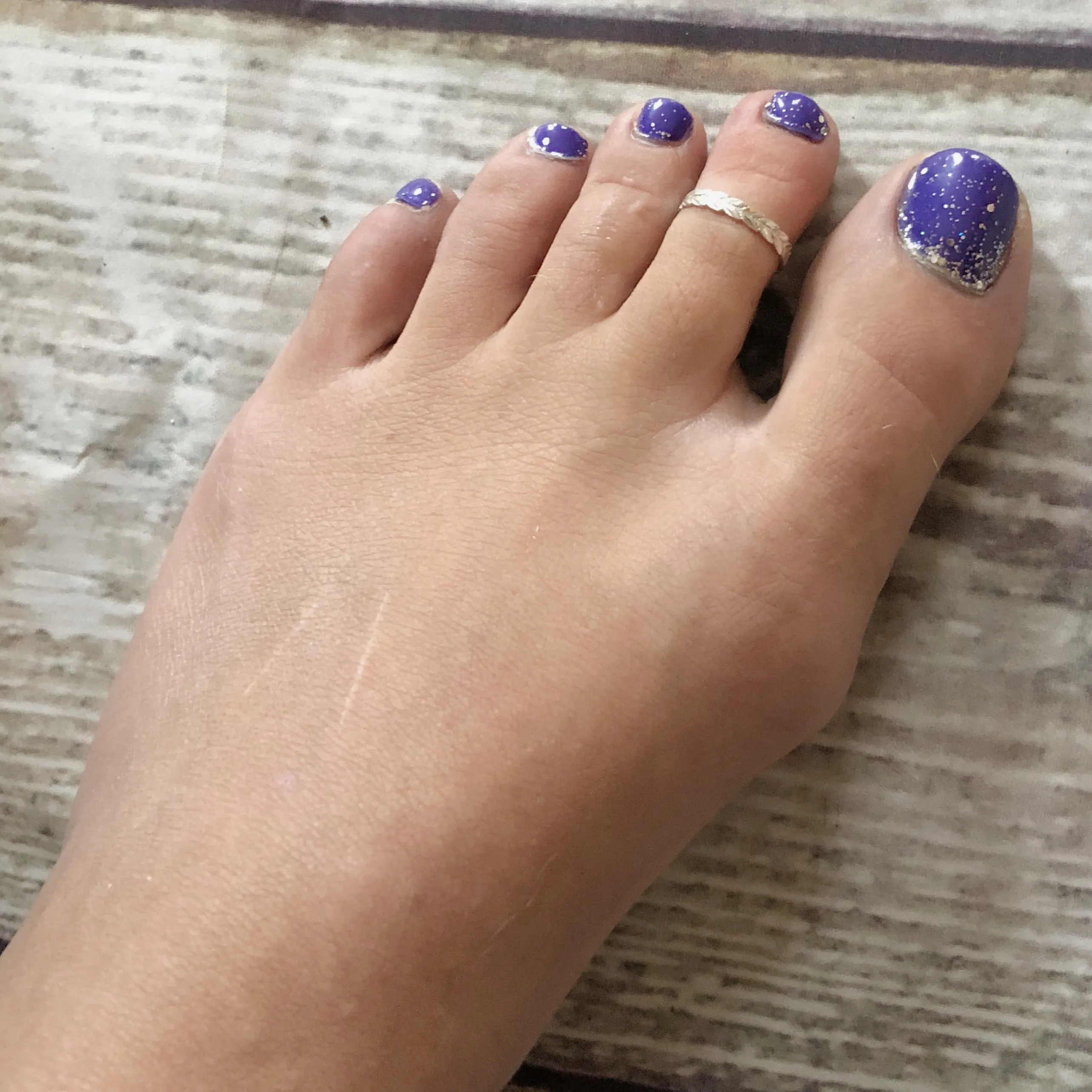 Feather ring - Sterling Silver Stacking Ring