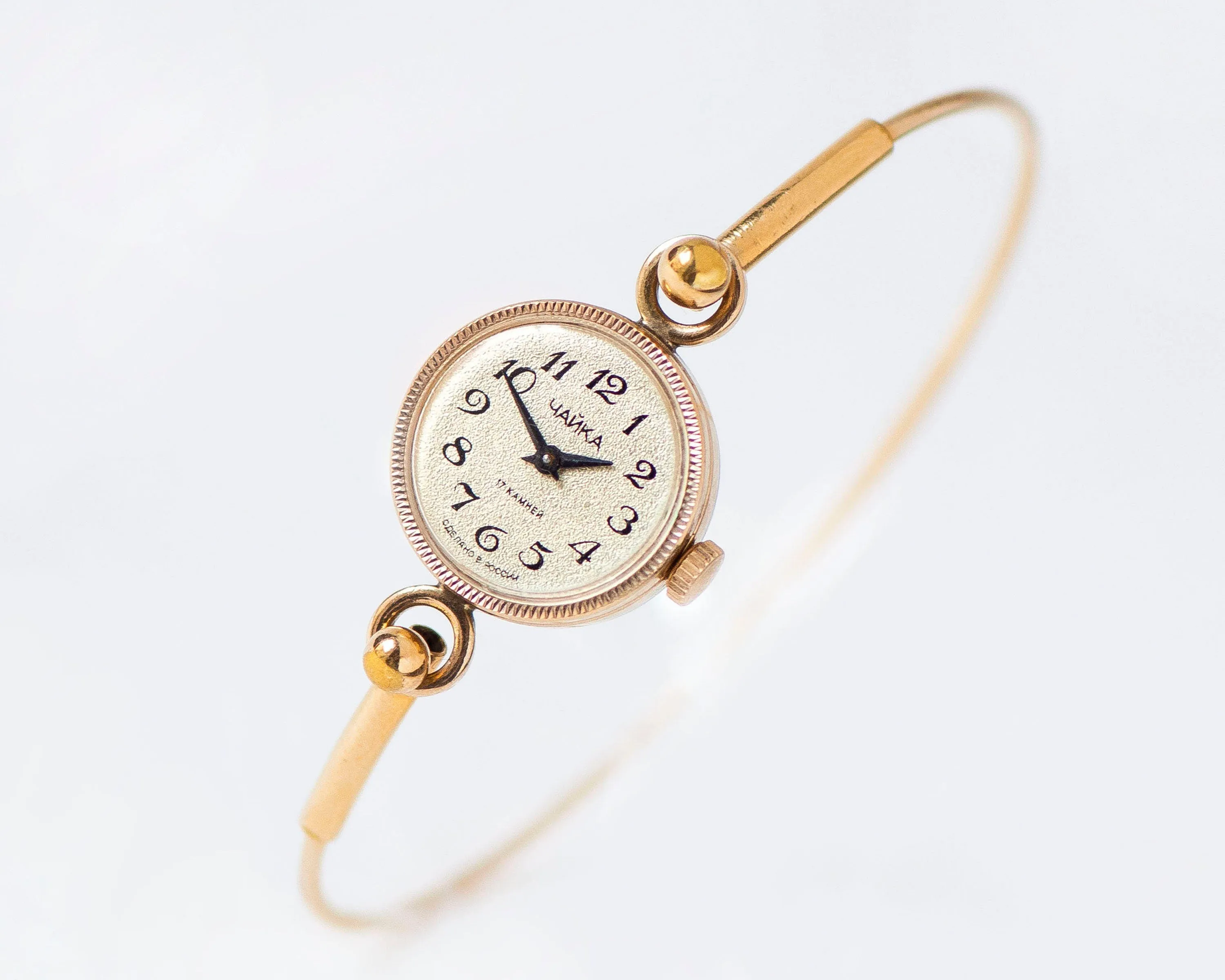 Gold plated women cocktail watch classic, chic women watch bracelet delicate Seagull lady watch Arabic numerals dial evening watch jewelry