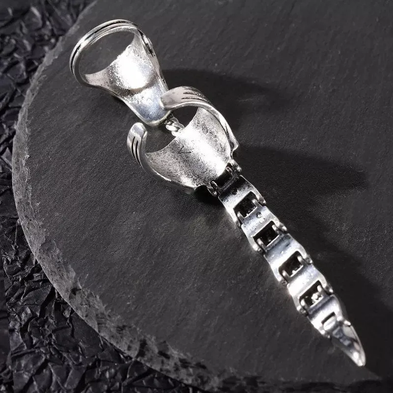 Gothic Dark Nail Finger Armor Movable Scorpion Ring