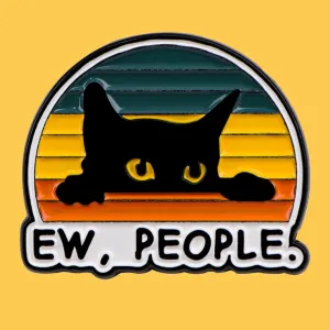 Kawaii Cat Enamel Pins 🐱✨ Cute Brooches for Everyone | Trendy Metal Lapel Pins & Fun Gifts 🎁