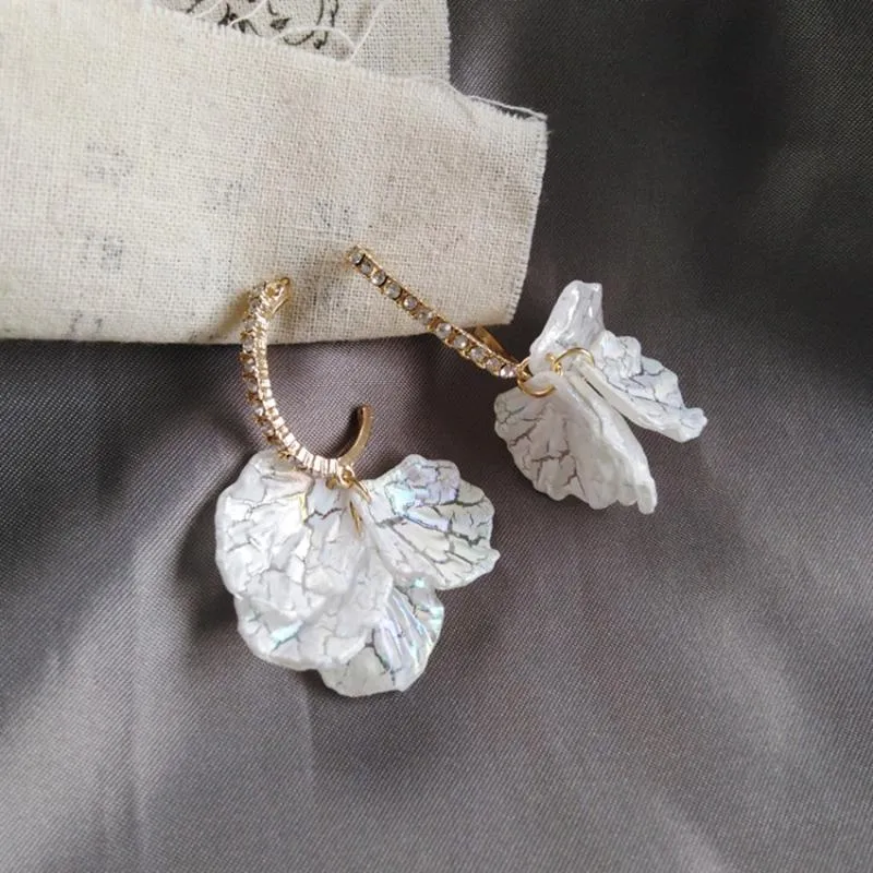 Lin Earrings