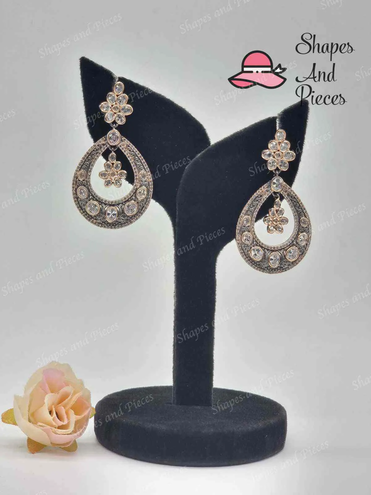 Lucy Earrings