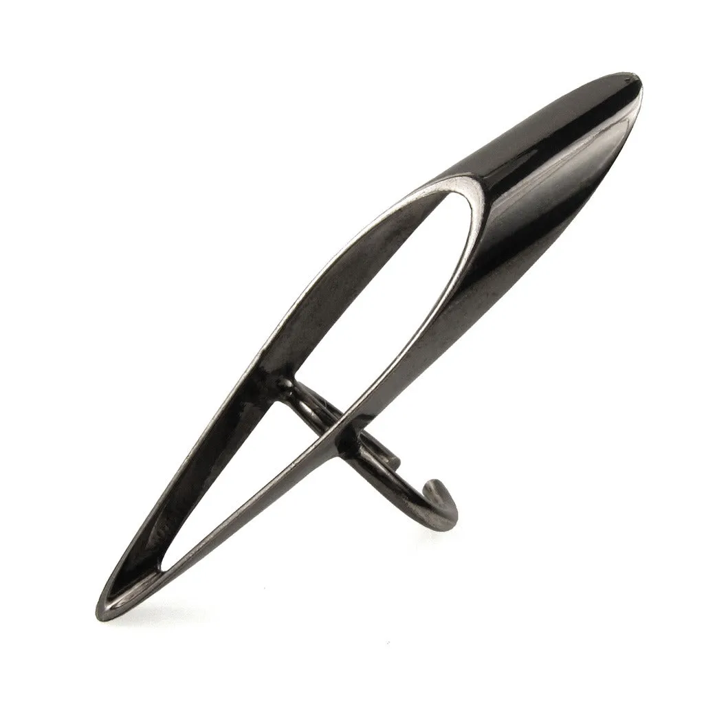 MAN-EATER CLAW RING