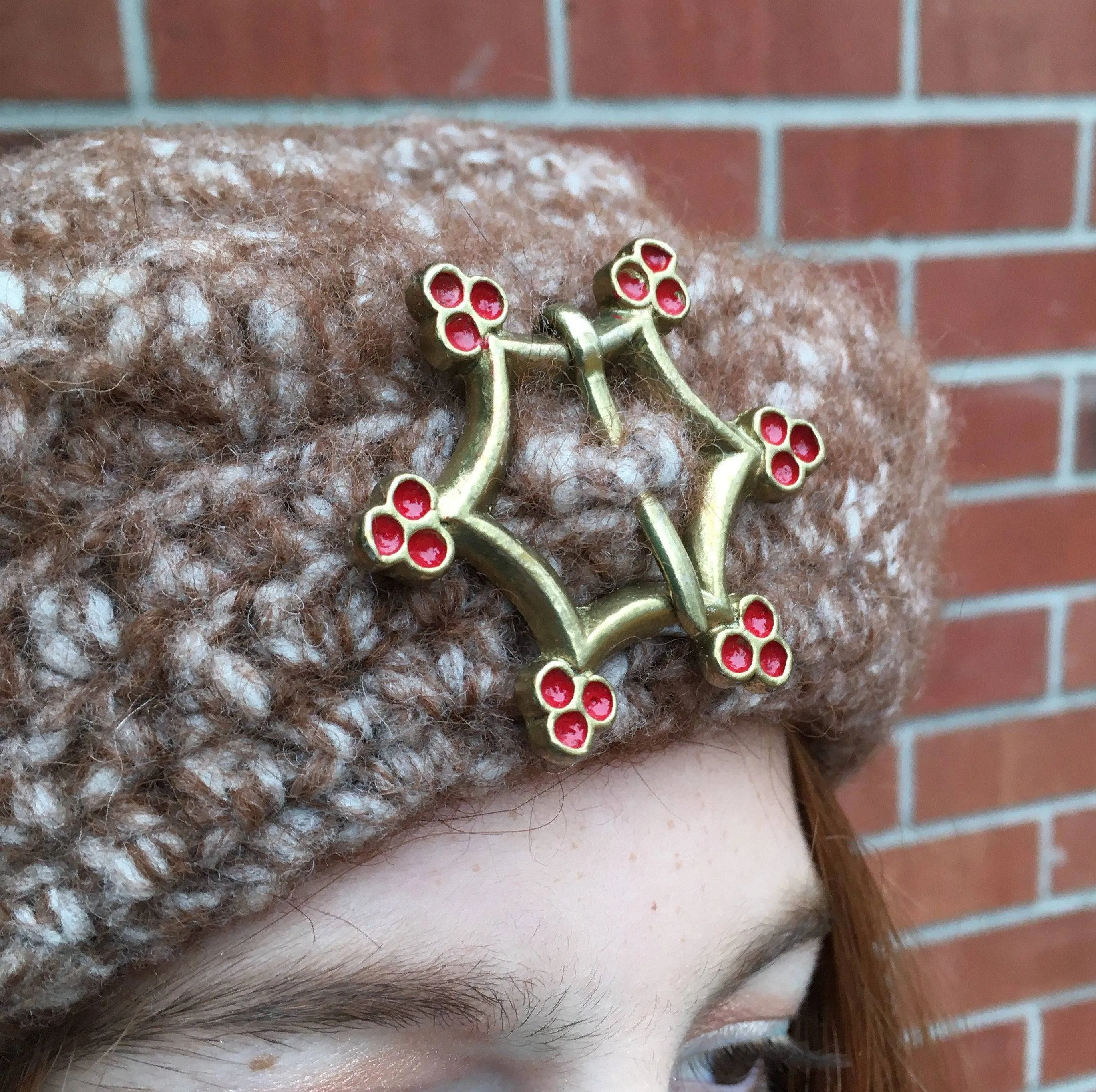 Medieval Brooch Decorative Sexfoil