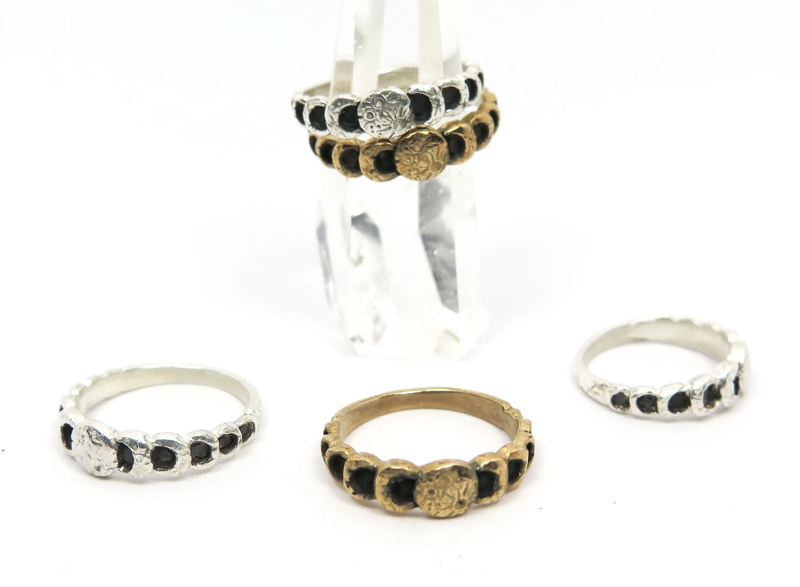 Nova Luna- Lunar Cycle Ring