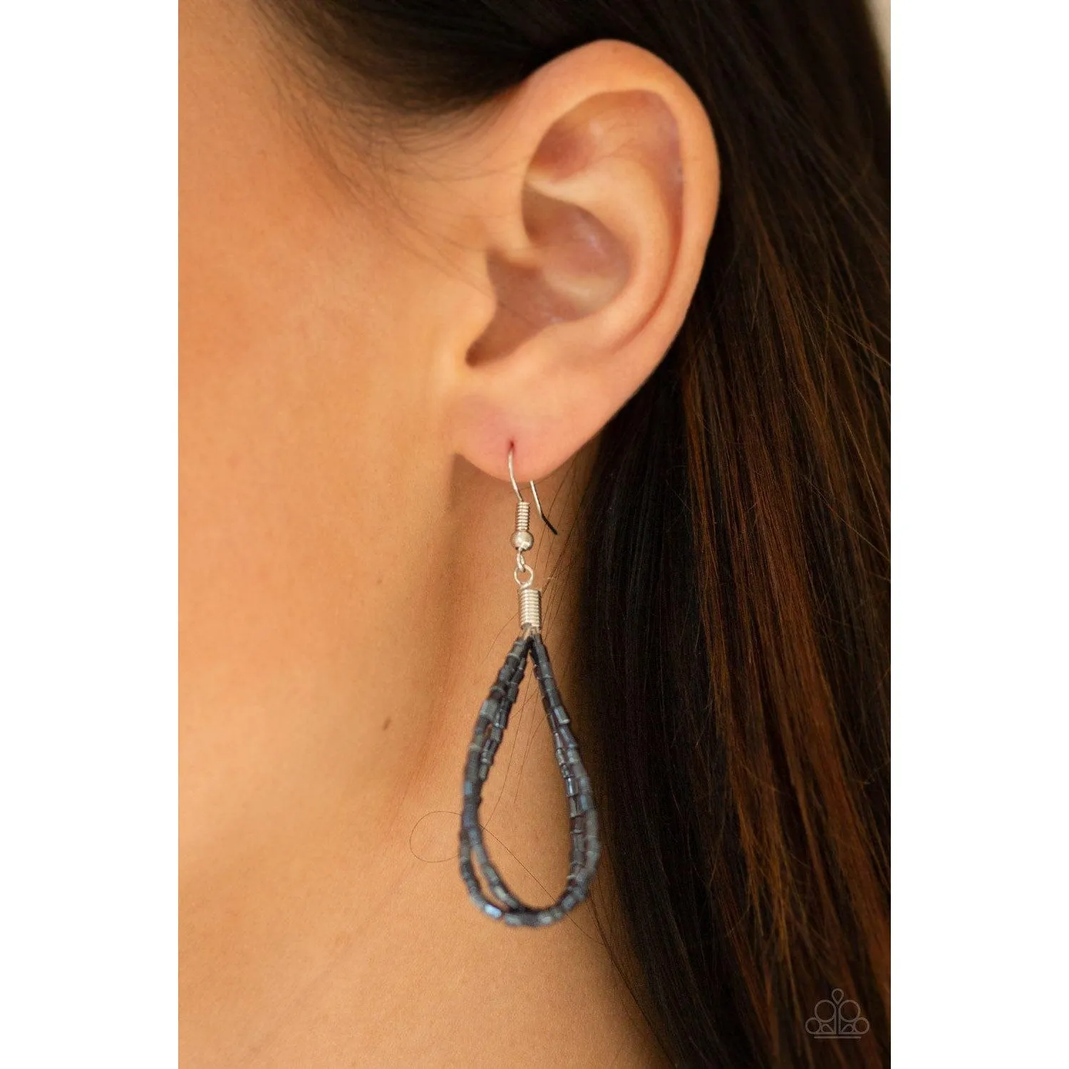 Paparazzi Catwalk Queen Metallic Blue Seed Bead Necklace Earrings Set