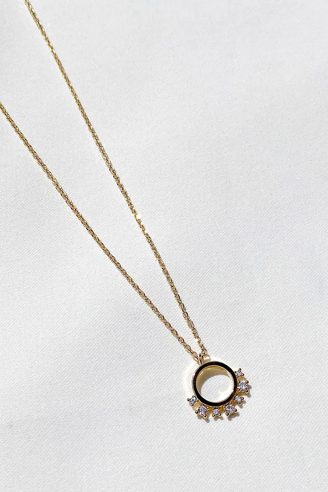 Pia Necklace