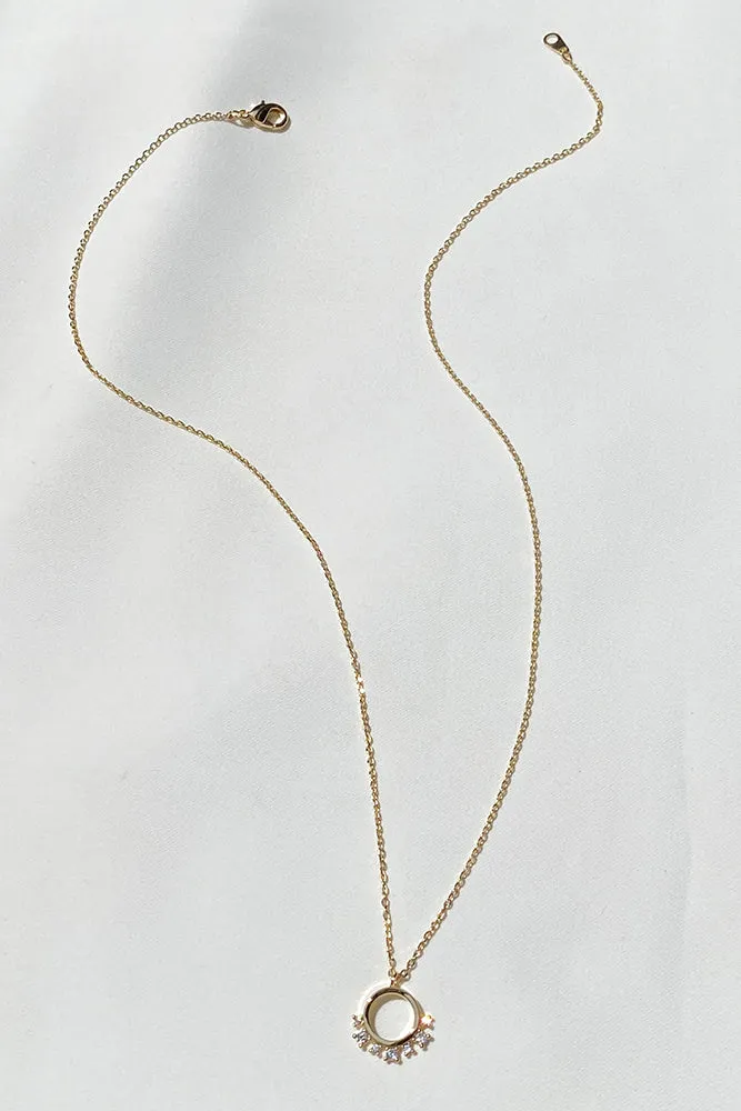 Pia Necklace