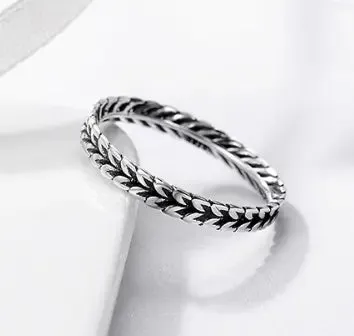 Refined -Women's Rings