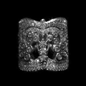 SILVER CRYSTAL ENCRUSTED LACE CUFF