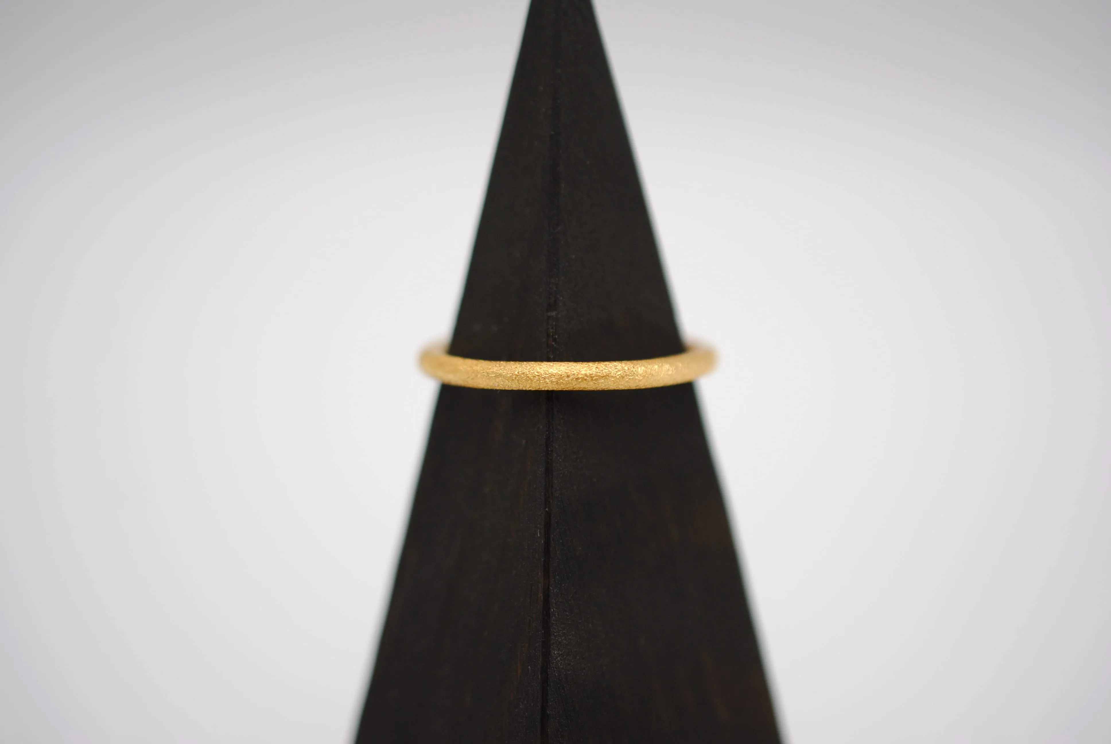 Stardust Yellow Gold Stacker Ring