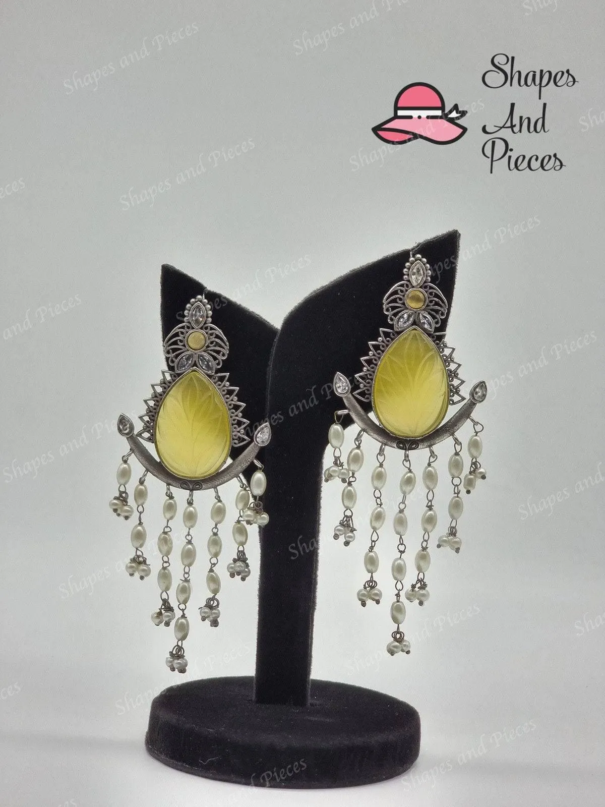 Stone Curtain Earrings