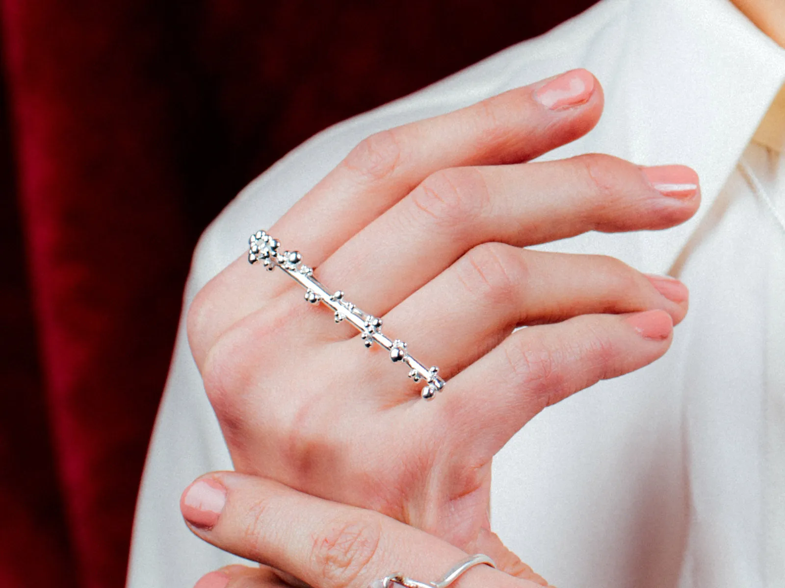 The Rosebuds Bar Ring
