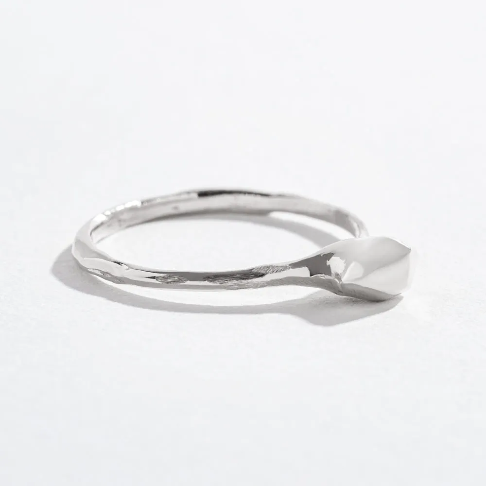 TINY BUT MIGHTY CRYSTAL NUGGET RING