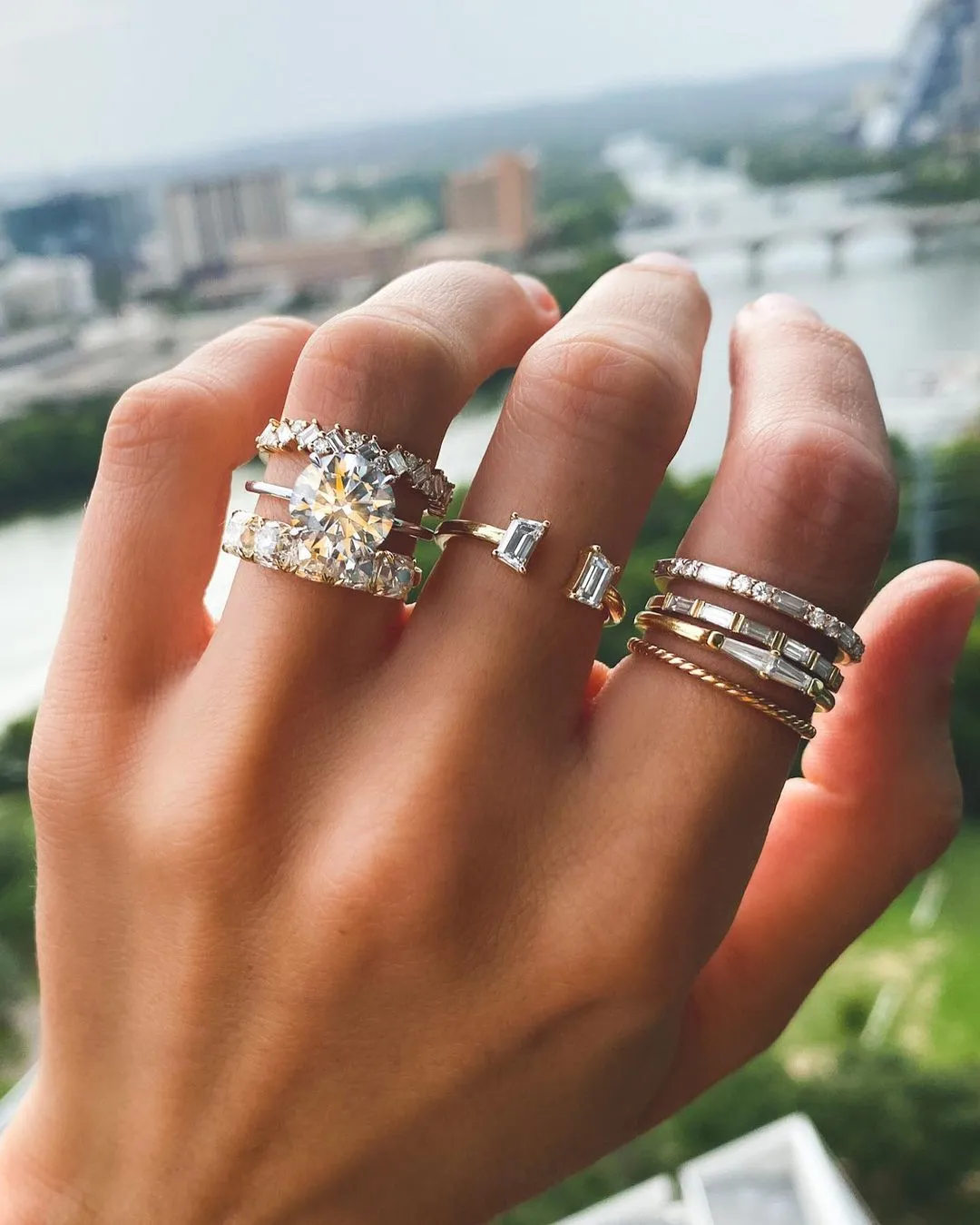 Twin Traps Diamond Finger Cuff