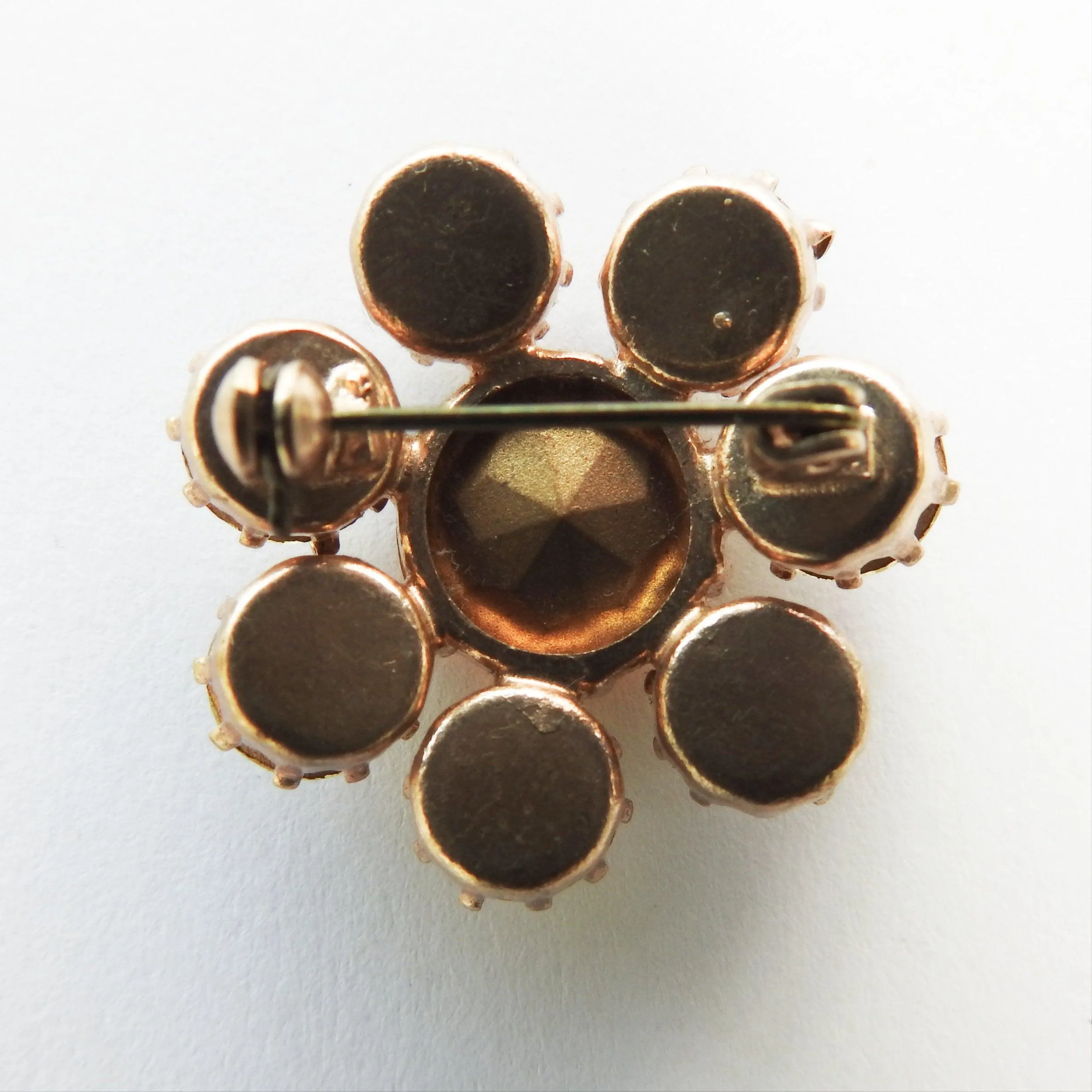 Vintage crystal flower broach pin