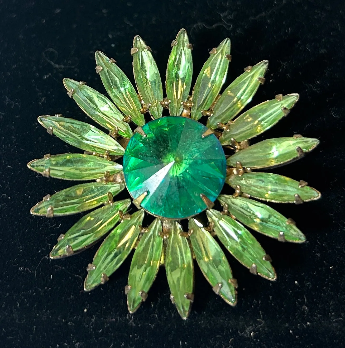 Vintage Green Rivoli & Marquise Rhinestone Sunburst Brooch