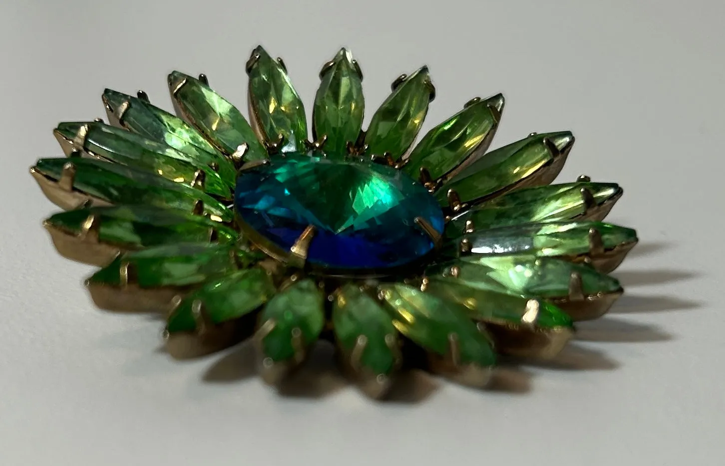 Vintage Green Rivoli & Marquise Rhinestone Sunburst Brooch